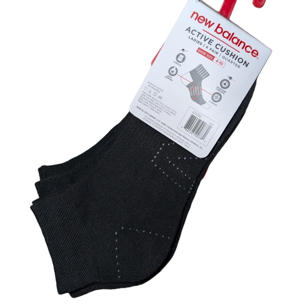 🎄 3/$15 - New Balance Ladies' Active Cushion Quarter Performance Socks, 4 Pairs - Picture 5 of 5